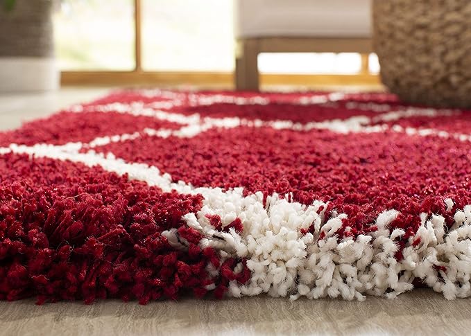 SAFAVIEH Hudson Shag Collection 3' Square Red / Ivory SGH280R Moroccan Ogee Trellis Non-Shedding Living Room Bedroom Dining Room Entryway Plush 2-inch Thick Area Rug