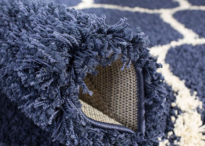 SAFAVIEH Hudson Shag Collection 5' Square Navy/Ivory SGH280C Moroccan Ogee Trellis Non-Shedding Living Room Bedroom Dining Room Entryway Plush 2-inch Thick Area Rug