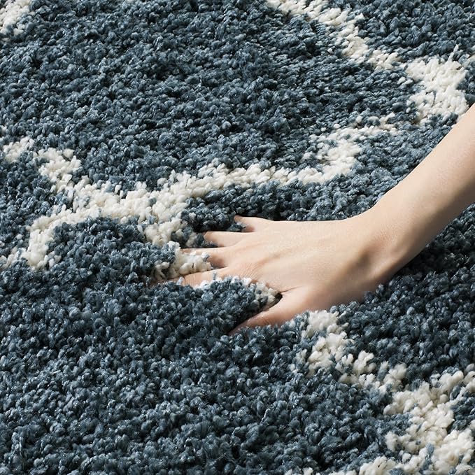 SAFAVIEH Hudson Shag Collection Runner Rug - 2'3" x 10', Slate Blue & Ivory, Trellis Design, Non-Shedding & Easy Care, 2-inch Thick Ideal for High Traffic Areas in Living Room, Bedroom (SGH282L)