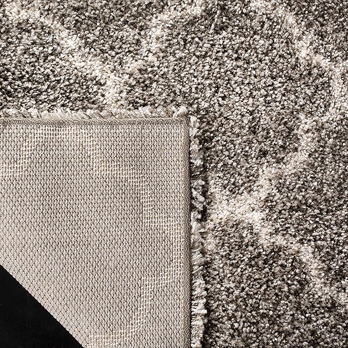 SAFAVIEH Hudson Shag Collection Accent Rug - 3' x 5', Grey & Ivory, Trellis Design, Non-Shedding & Easy Care, 2-inch Thick Ideal for High Traffic Areas in Entryway, Living Room, Bedroom (SGH282B)