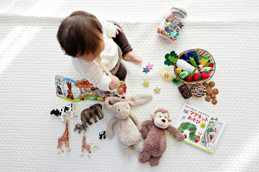 How to Safely Choose Baby Toys