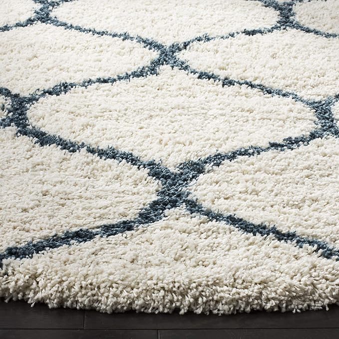 SAFAVIEH Hudson Shag Collection 7' Round Beige/Ivory SGH280S Moroccan Ogee Trellis Non-Shedding Living Room Bedroom Dining Room Entryway Plush 2-inch Thick Area Rug