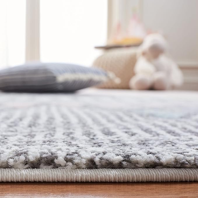 SAFAVIEH Carousel Kids Collection Runner Rug - 2'3" x 6', Grey & Pink, Boho Design, Non-Shedding & Easy Care, Ideal for High Traffic Areas for Boys & Girls in Playroom, Nursery, Bedroom (CRK117F)