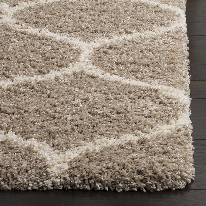 SAFAVIEH Hudson Shag Collection Accent Rug - 2' x 3', Beige & Ivory, Trellis Design, Non-Shedding & Easy Care, 2-inch Thick Ideal for High Traffic Areas in Entryway, Living Room, Bedroom (SGH280S)